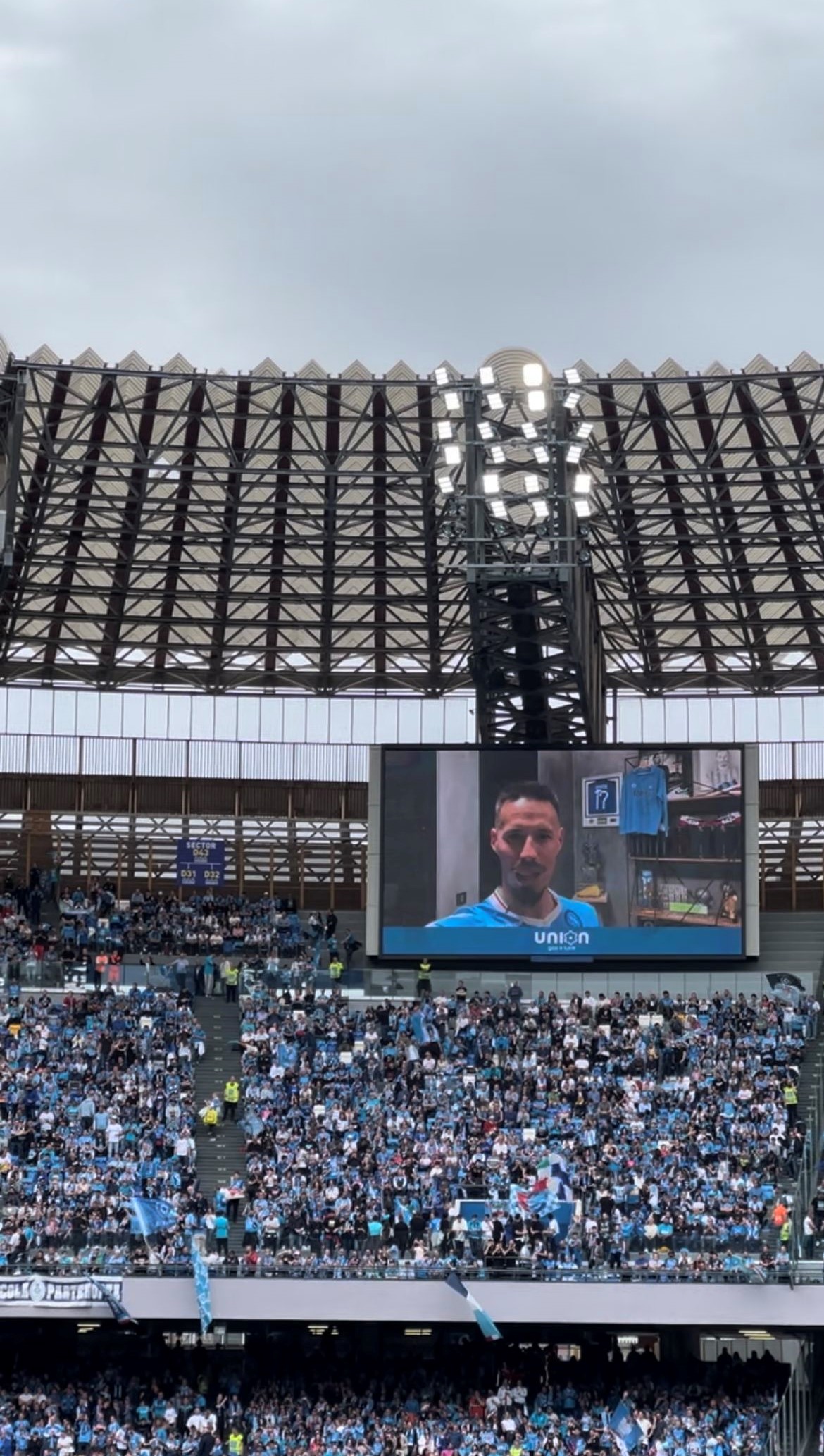 Messaggio di Hamsik al matchday sponsor di Union Gas e Luce allo stadio Maradona di Napoli 